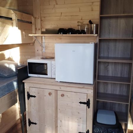 Camping Des Ribieres Confolens Bagian luar foto