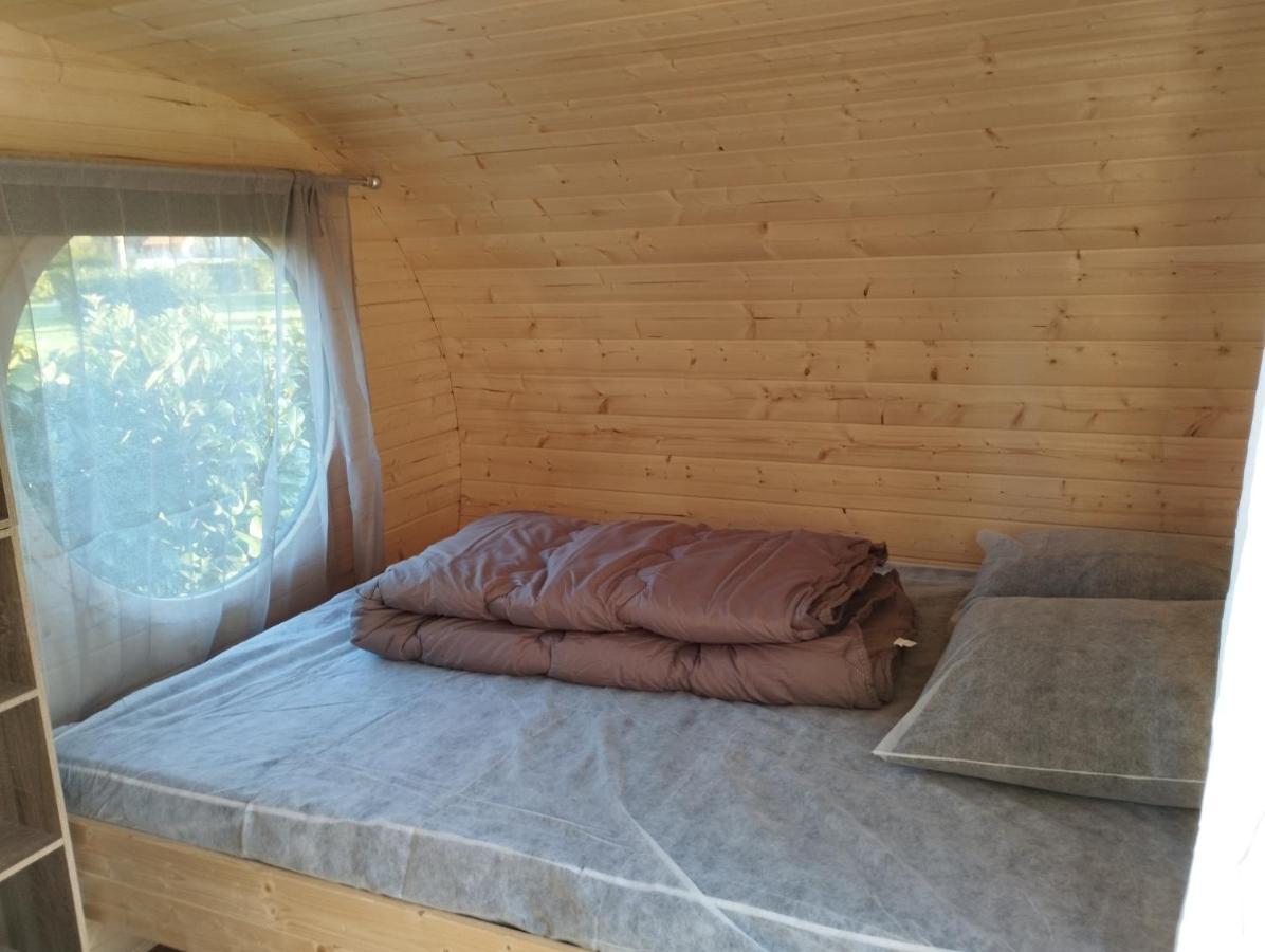 Camping Des Ribieres Confolens Bagian luar foto