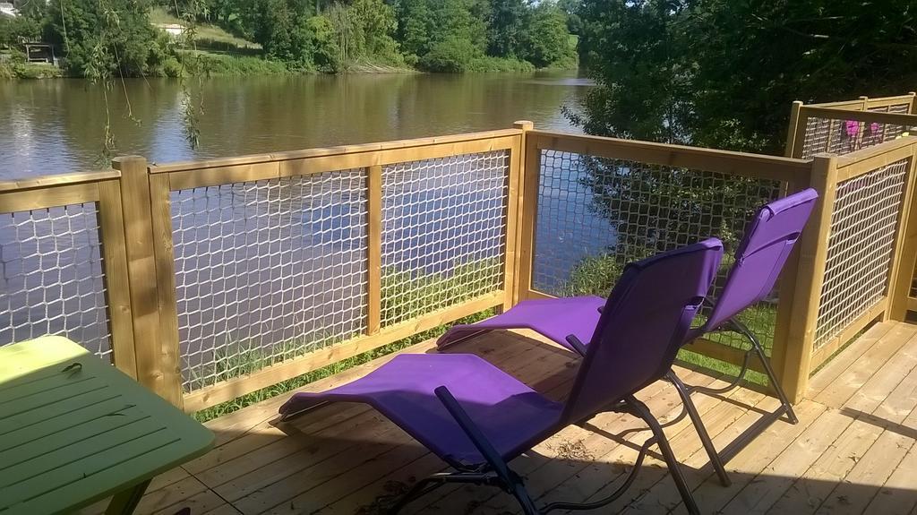 Camping Des Ribieres Confolens Bagian luar foto