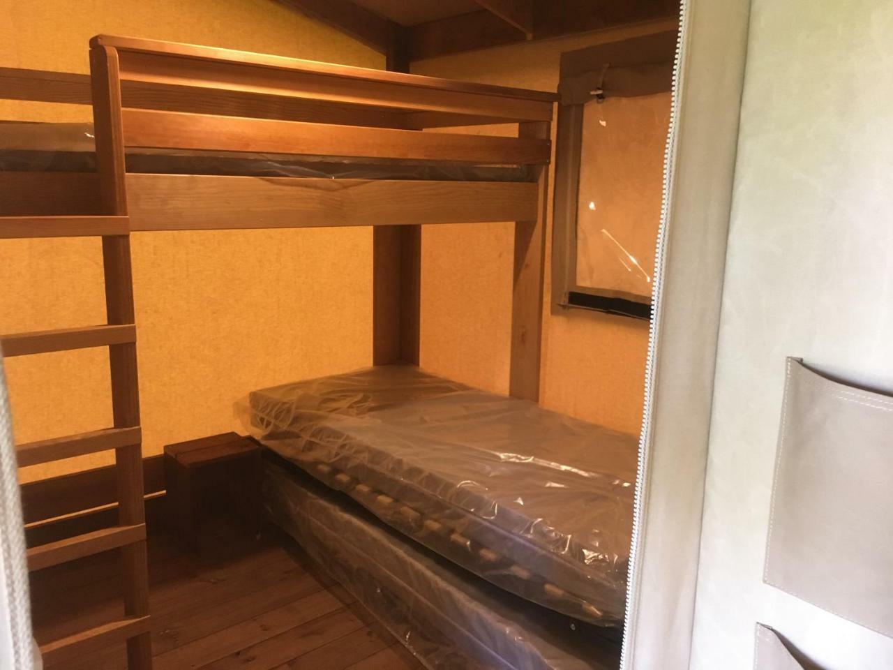 Camping Des Ribieres Confolens Bagian luar foto